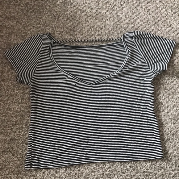 Stripy open back tee - Picture 2 of 3